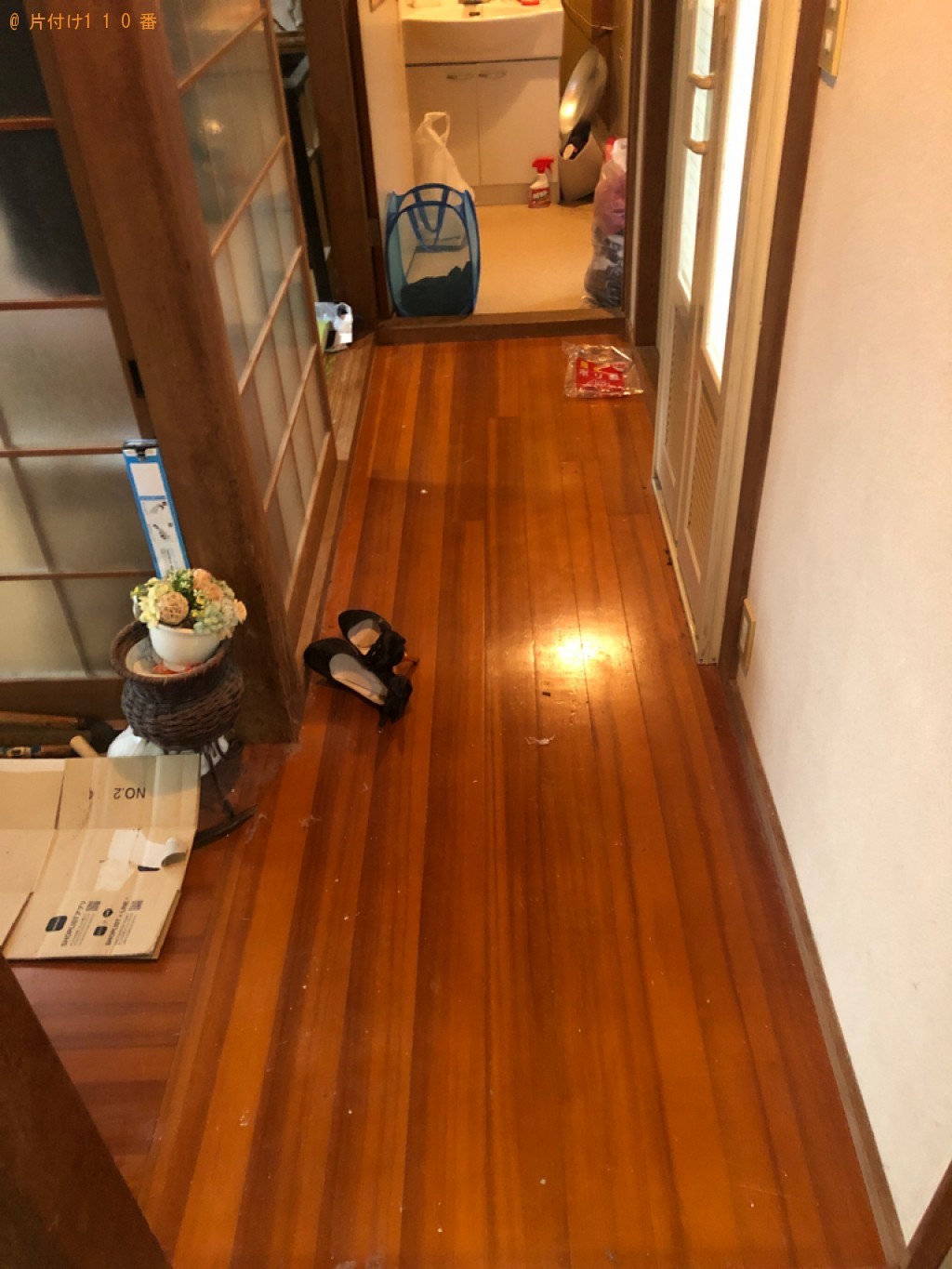 カラーボックス、椅子、自転車、キャットタワー、新聞紙等の回収